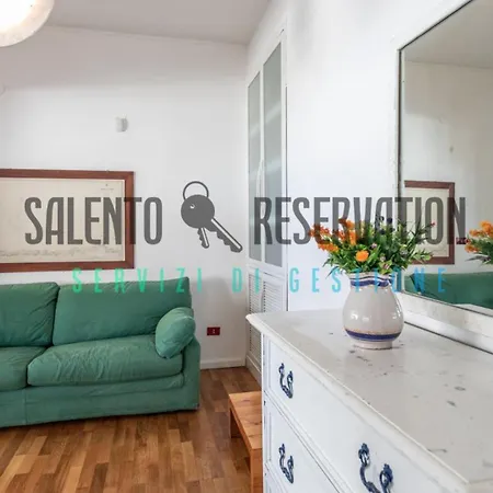 A Due Passi Dal Mare- Salento Reservation Villa
