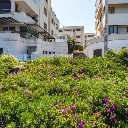 A Due Passi Dal Mare- Salento Reservation