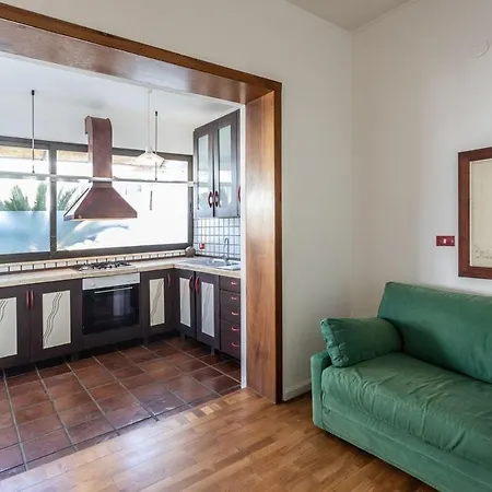 Вилла A Due Passi Dal Mare- Salento Reservation Галлиполи